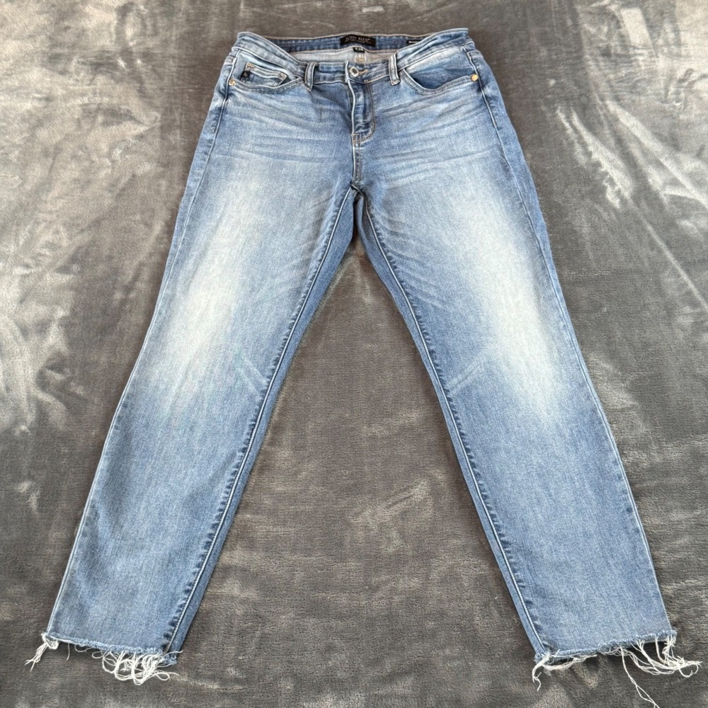 Judy Blue Boyfriend Fit Raw Hem Light Wash Jeans Size 7/28 Mid Rise Womens